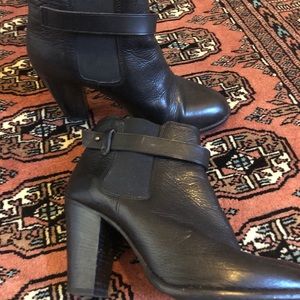 Madewell black leather booties - size 8.5